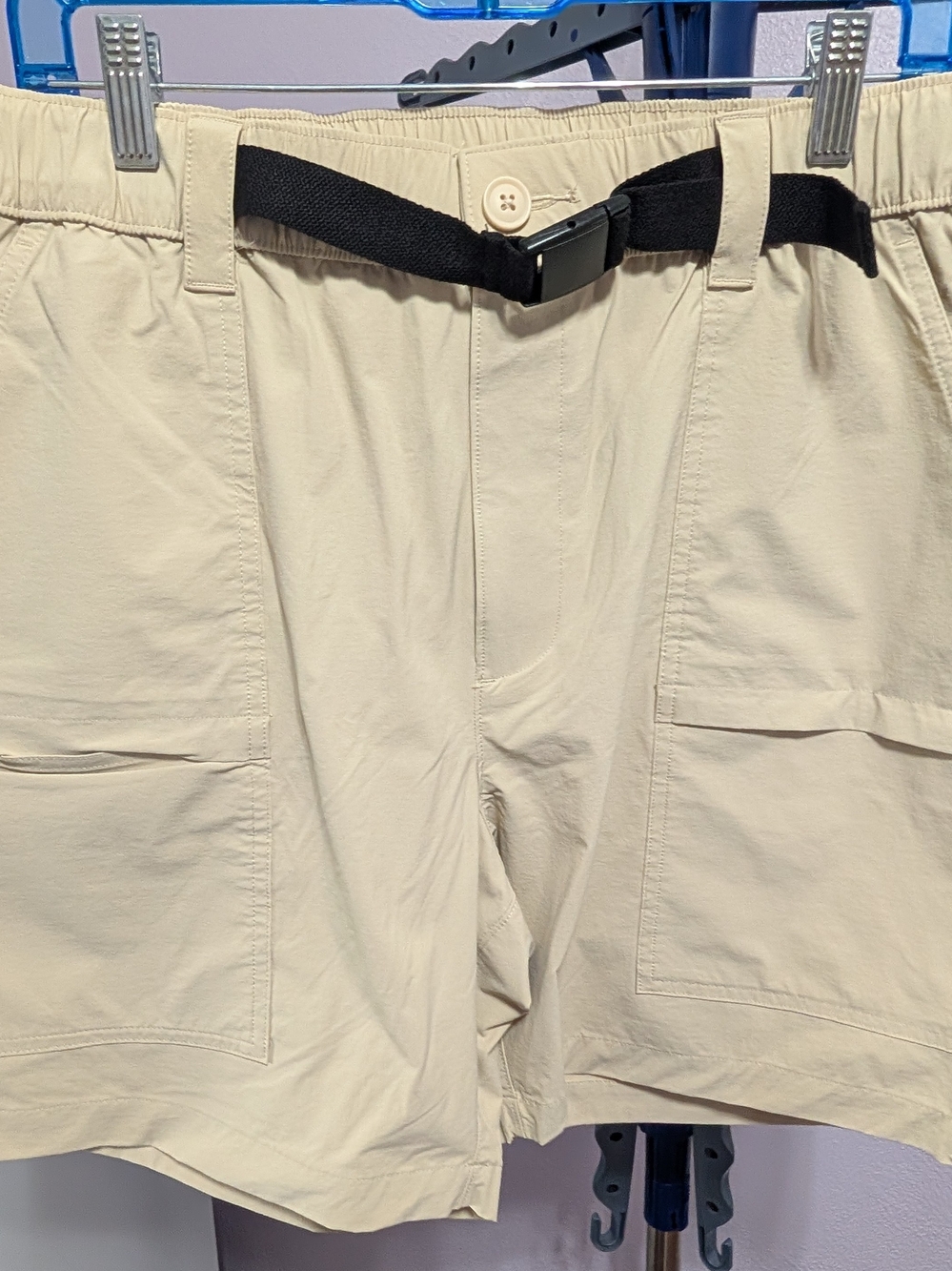 Sonoma Men's Cargo Shorts in Light Beige with Black Web Belt